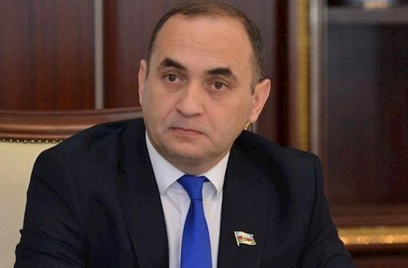 “Müavinətləri verə-verə insanları ələbaxımlılığa öyrədirik” − Deputat
