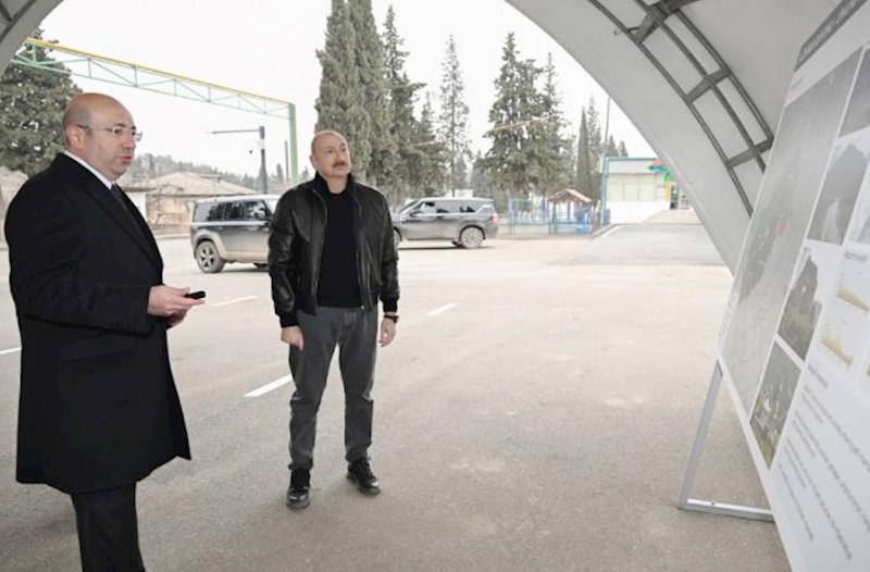 Prezident Ağdərə şəhərinin Baş planı ilə tanış oldu