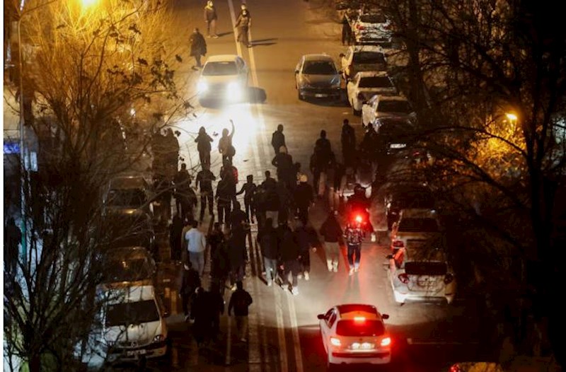 İrandakı etiraz aksiyalarında 2000 nəfər həlak olub