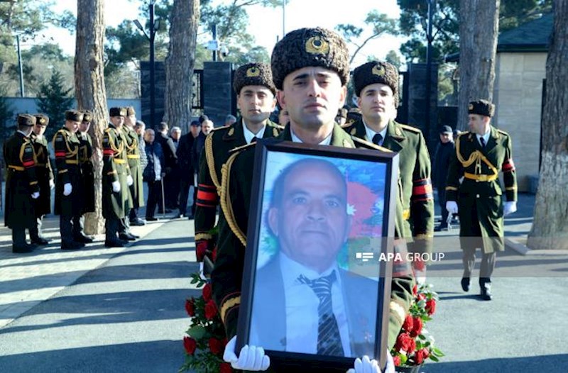 Milli Qəhrəman Şahin Tağıyev dəfn edildi – Fotolar