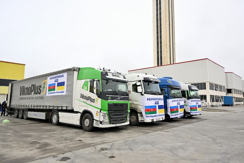 Azərbaycanda Ukraynaya humanitar yardım yola salındı &ndash; Fotolar