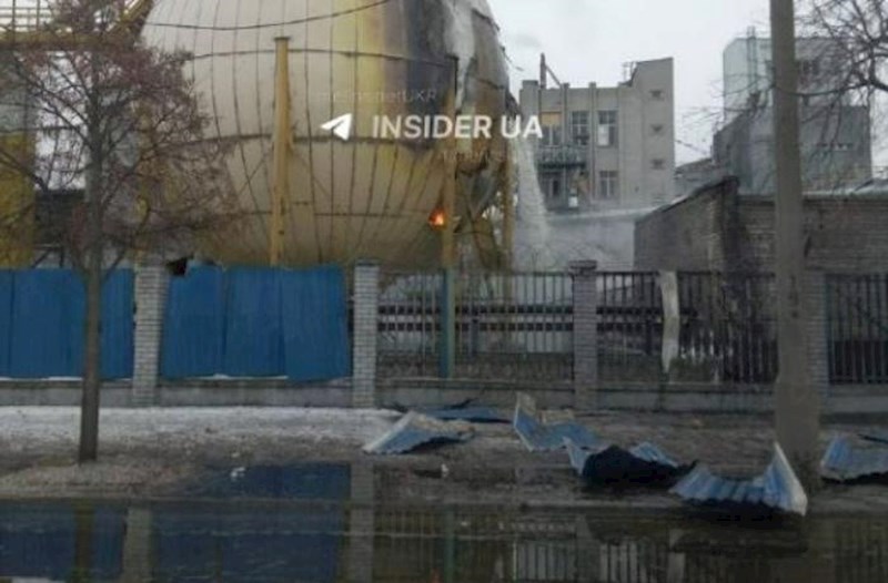 Rusiya Dneprdəki ABŞ-nin zavodunu vurdu − 300 ton yağ küçəyə töküldü