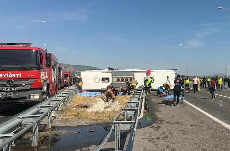 Türkiyədə avtobusla yük maşını toqquşub – 11 nəfər ölüb, 26 nəfər yaralanıb