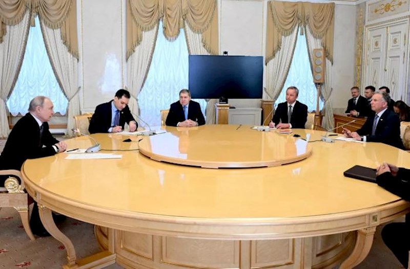 Putinin Trampın nümayəndəsi ilə 3 saatlıq görüşü başa çatdı – Yenilənib