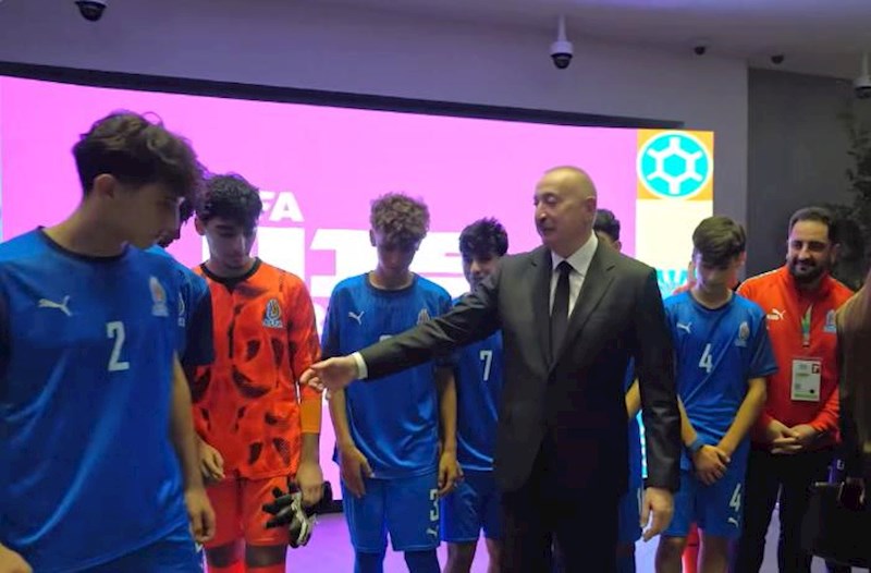 Prezidentin futbolçularla görüşü: “Kapitan kimdir?” – Video