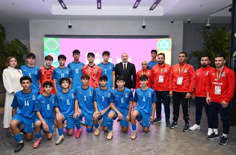 Prezident FIFA U-15 dünya çempionatının açılış mərasimini izlədi – Fotolar