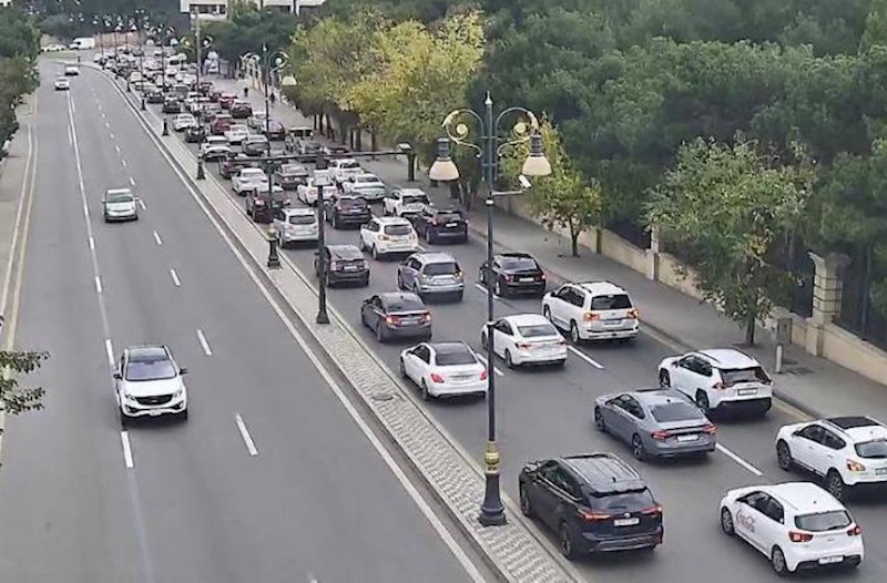 19 yolda tıxac var – Siyahı