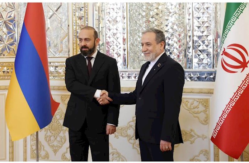 Əraqçi və Mirzoyan görüşdü – Nəyi müzakirə etdilər?  