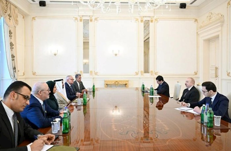 İlham Əliyev Ərəb Parlamentinin prezidentini qəbul etdi