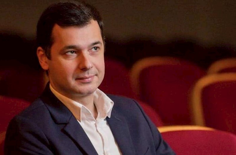 Nazir müşaviri Rus Dram Teatrına direktor təyin olundu