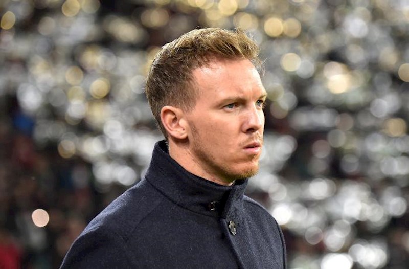 “Yunayted” Naqelsmannla danışıqlara başladı