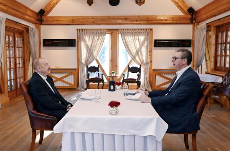 Əliyev və Vuçiç səhər yeməyində iştirak ediblər