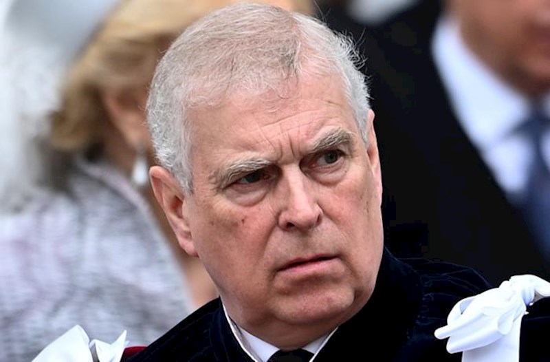 Keçmiş Şahzadə Endryu taxt-tac varisliyi siyahısından çıxarıla bilər