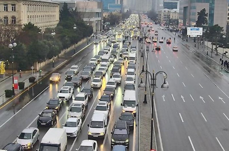 11 yolda tıxac var – Siyahı