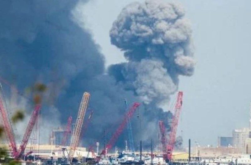 Küveytin neft emalı zavoduna dron hücumu edilib