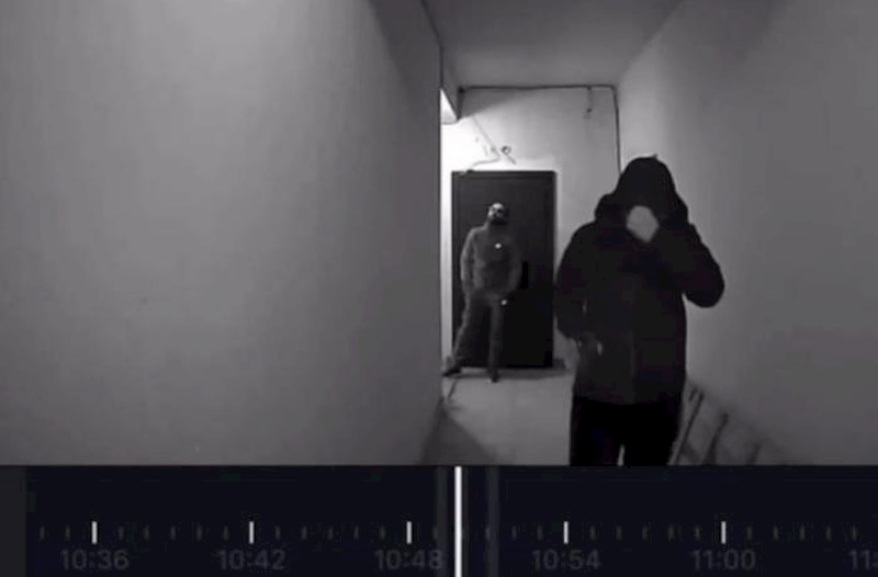 Mənzillərə daxil olmağa cəhd edən şəxs saxlanıldı − Video