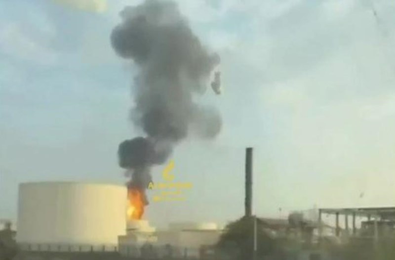 Bəhreynin ən böyük neft emalı zavodunda yanğın − Video