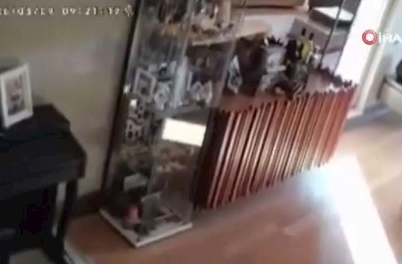 Denizlidəki zəlzələ − Anbaan video