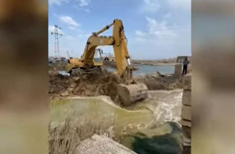 Yığılan yağış sularının kənarlaşdırılması işləri davam etdirilir − Video