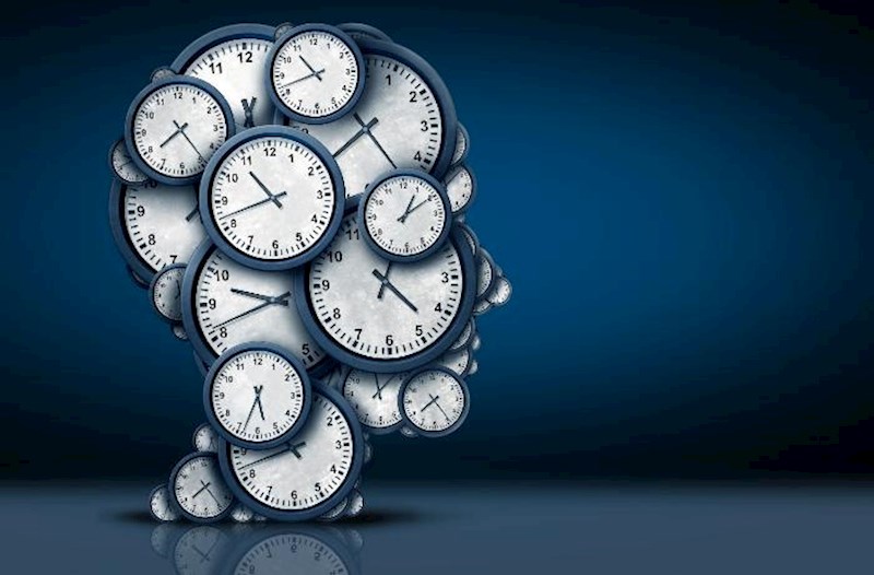 Zamanı hiss etmək, yoxsa zamanı yaşamaq?..