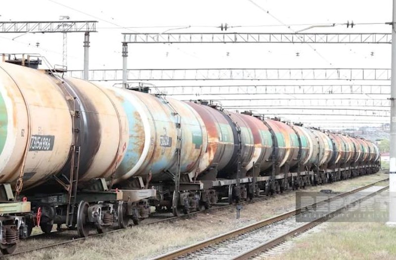 Ermənistana dizel yanacağı daşıyan qatar yola düşdü – Yenilənib