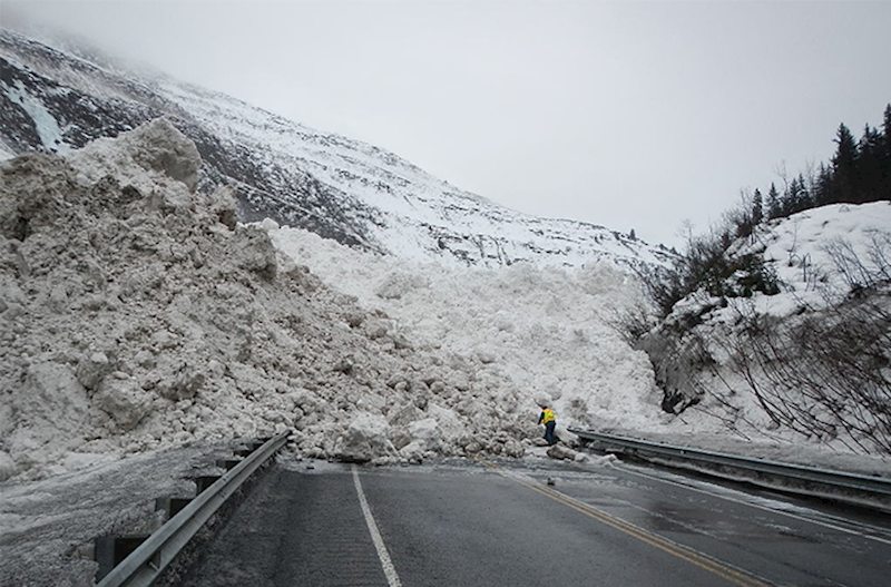 Toğanalı–Kəlbəcər–İstisu yolunda qar uçqunu oldu
