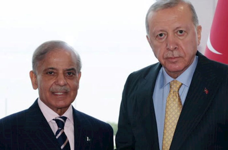 Ərdoğan Şahbaz Şəriflə İrandakı atəşkəsi müzakirə etdi