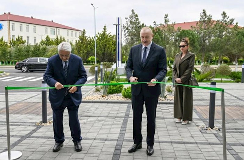 Prezident Beynəlxalq Təlim Mərkəzinin açılışında iştirak etdi