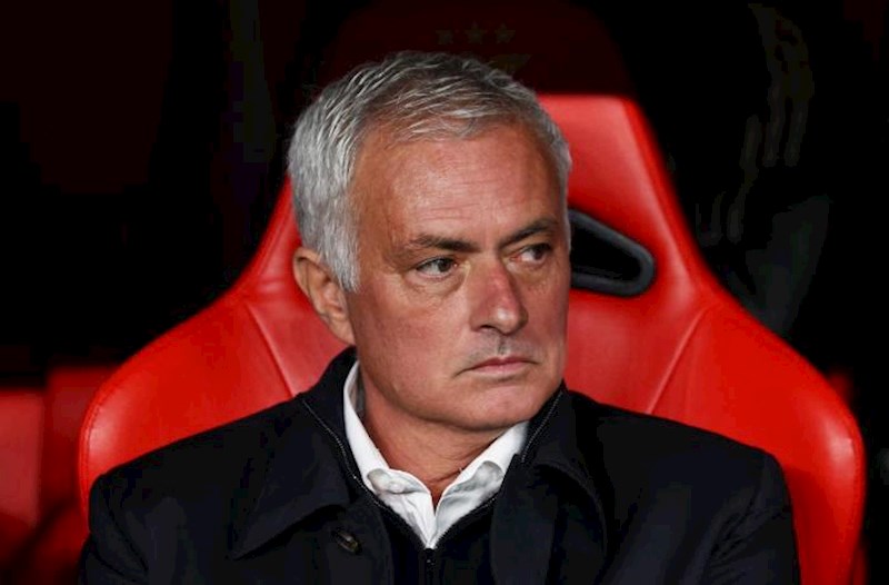 Mourinyo “Real Madrid”lə müqavilə imzalayacaq