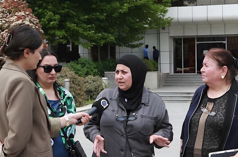 “Yağışdan sonra kanalizasiya suları evdən çıxır” – Video