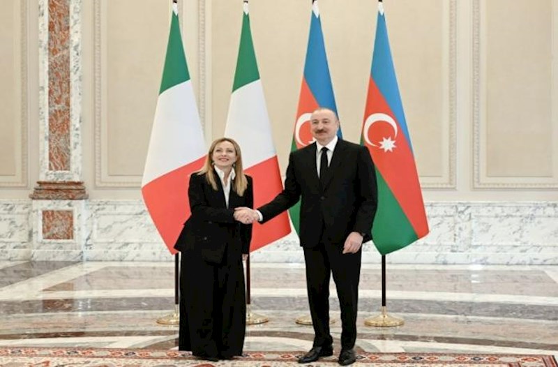 İlham Əliyevin Ciorcia Meloni ilə təkbətək görüşü keçirildi