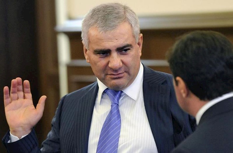 Seçkiyə 5 gün qalmış Paşinyanın rəqibinə daha bir iş açıldı
