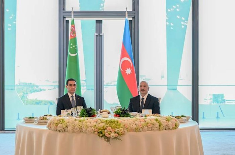 İlham Əliyevin adından Türkmənistan Prezidentinin şərəfinə dövlət ziyafəti verildi