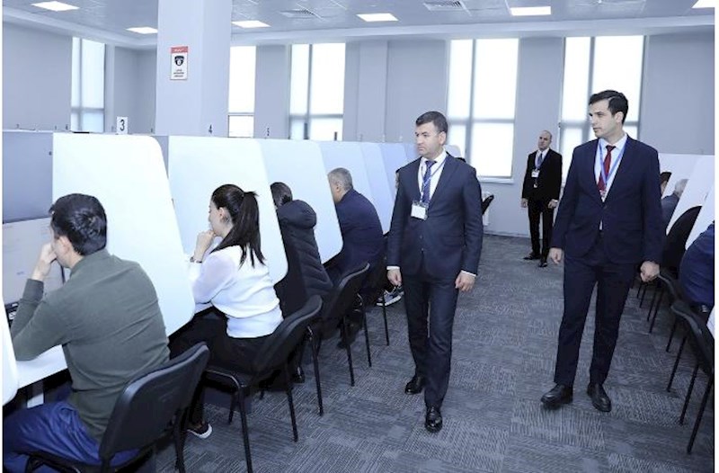 Hakim olmaq istəyən namizədlər üçün imtаhаn keçirilib