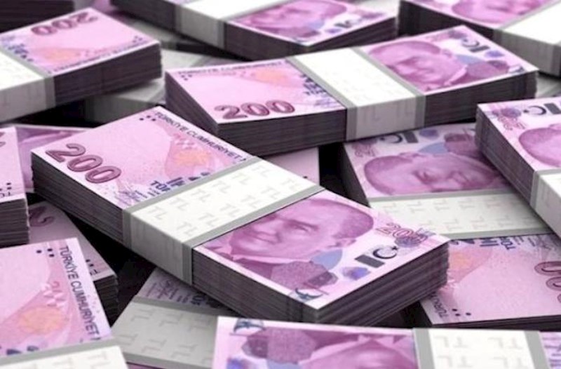 Azərbaycan əsilli şəxsin hesabına 21,8 milyard dollar köçdü