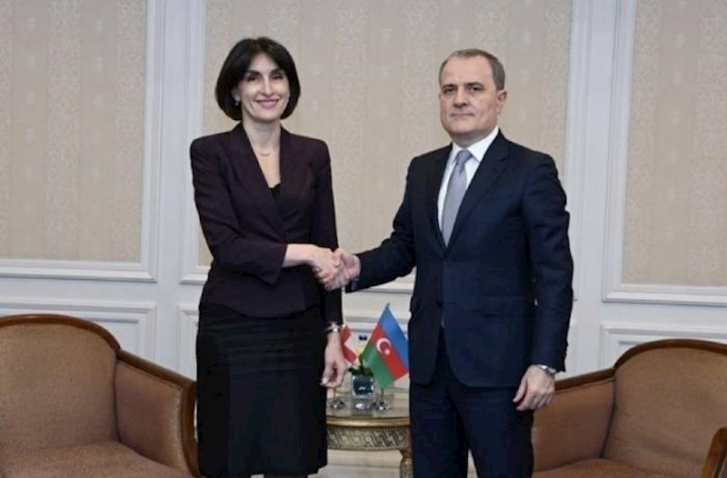 Ceyhun Bayramov Maka Botçorişvili ilə görüşdü