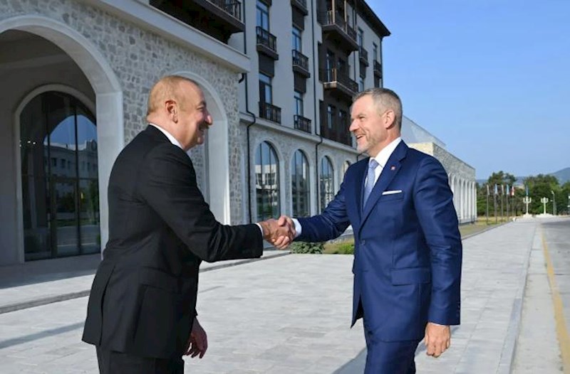 Prezidentin sosial media hesablarında Pelleqrini ilə Şuşa görüşündən video paylaşıldı