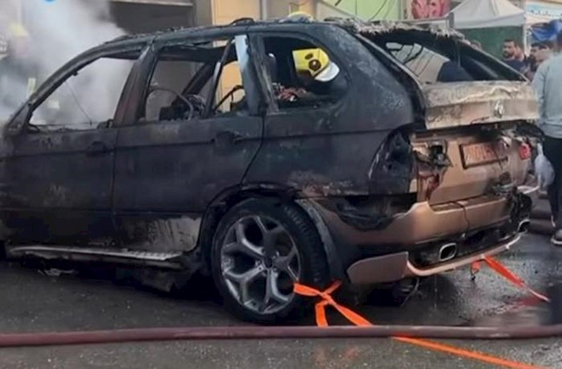 Avtoyuma məntəqəsində BMW yandı