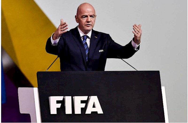 “Əgər könüllü getməsə…” – UEFA İnfantinonun istefasını tələb edir 