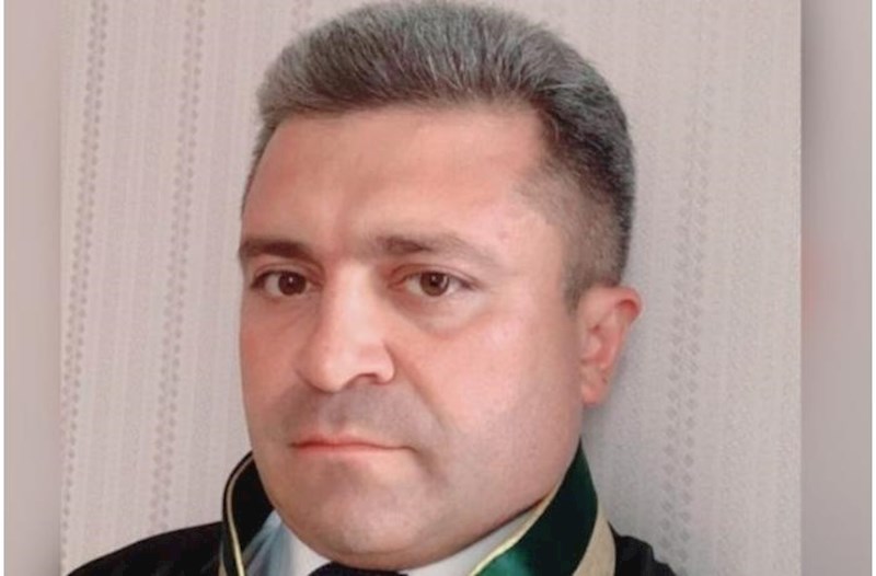 Tanınmış vəkilin saxlanıldığı bildirilir