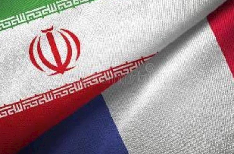 İran iki fransız diplomatını “persona non grata” elan etdi