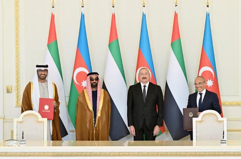 Azərbaycan və BƏƏ arasında sənədlər imzalandı
