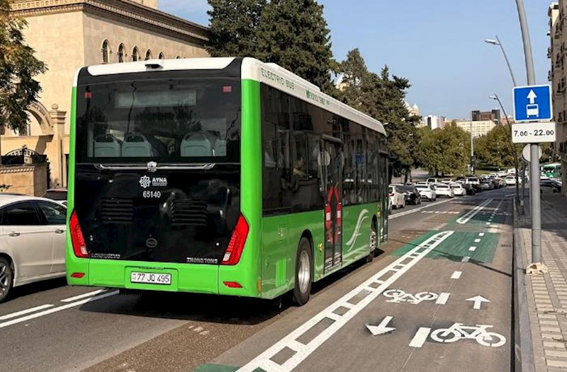 Artıq bu yollarda da avtobus zolağı var – Fotolar