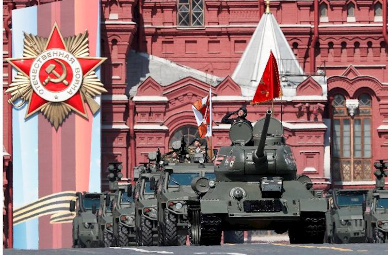 Rusiya müdafiə xərclərini rekord səviyyədə artıracaq – “Reuters”