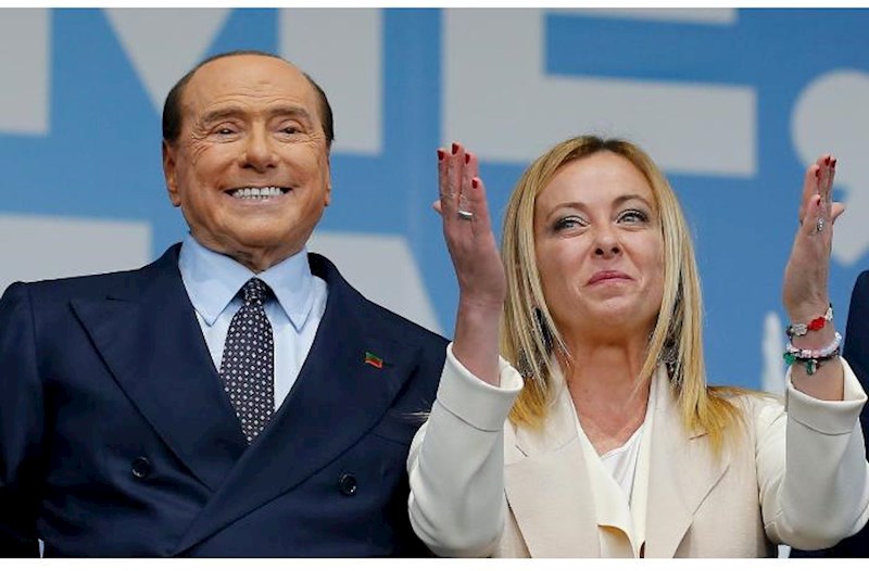 Meloni Berluskoninin rekordunu yenilədi