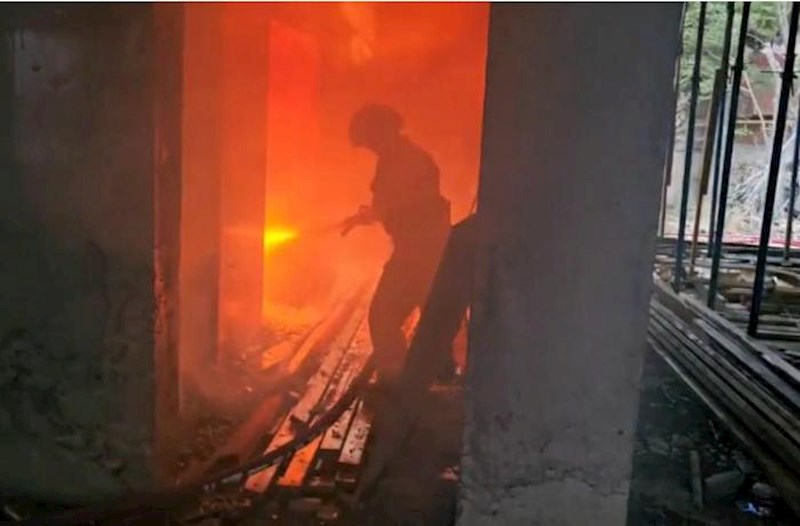 Bakıda yeni tikilən binada yanğın – Video
